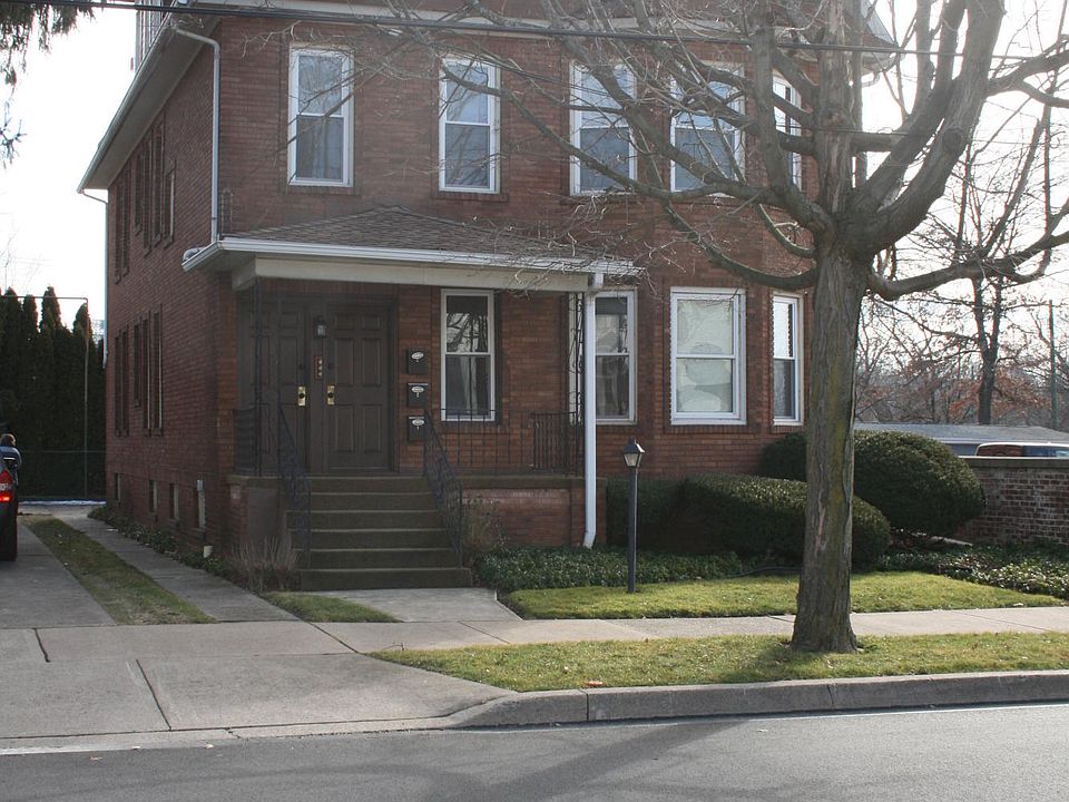1st image of 16 1st Ave