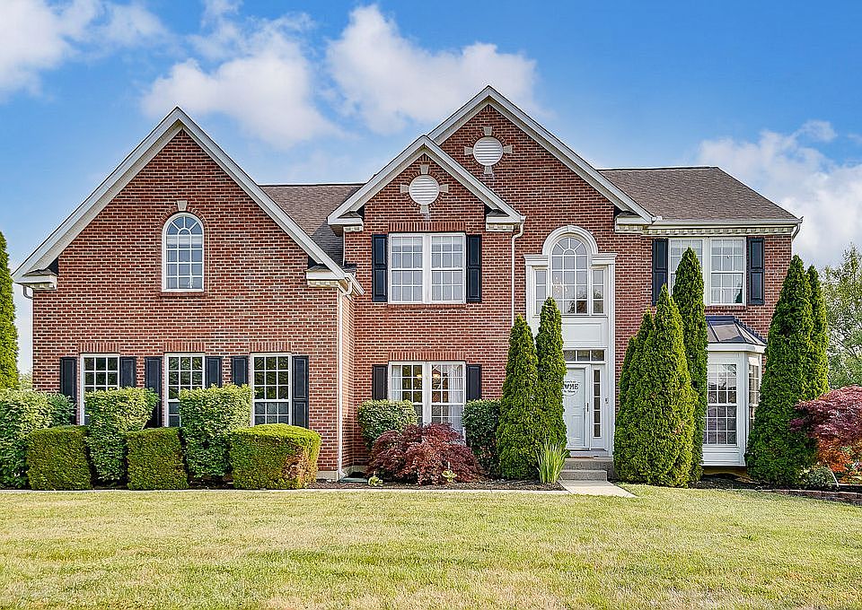 1st image of 5142 Griffis Lake Dr