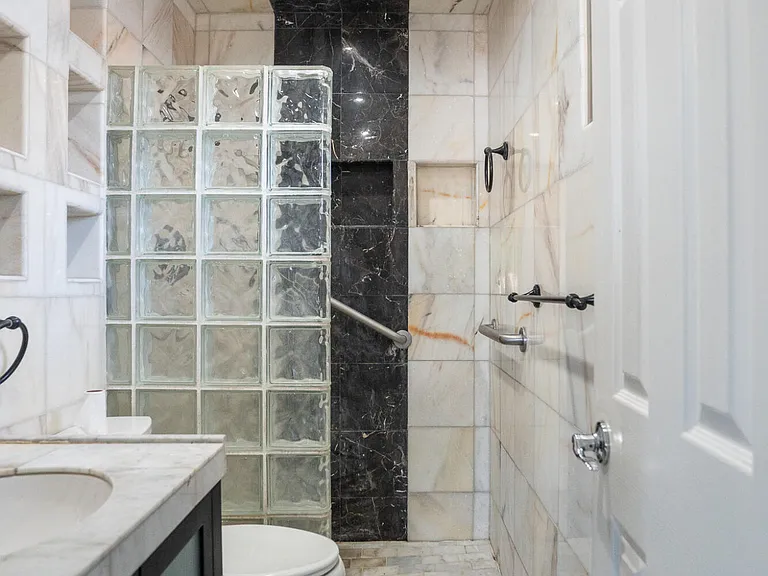 3844 W Lupine Ave — Photo 13