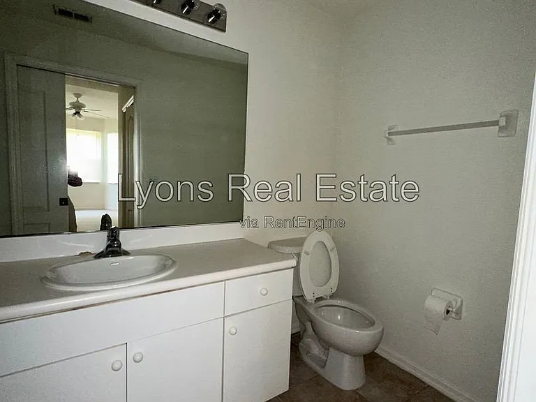 8341 Whiskey Preserve Cir #522 — Photo 7