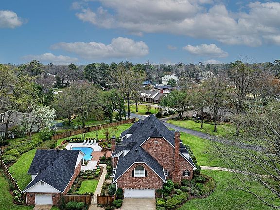 4th image of 39 Longmeadow