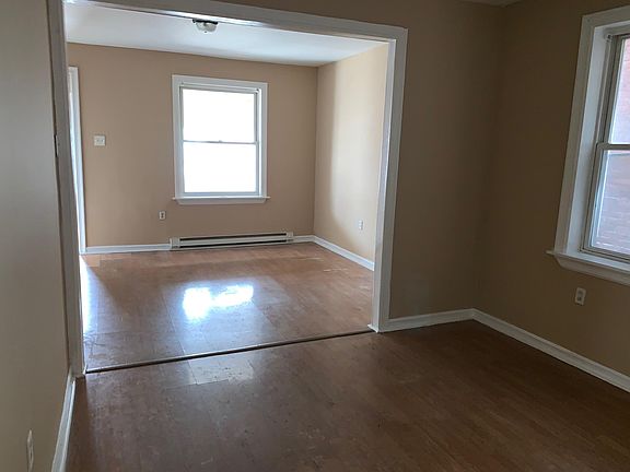 3rd image of 1742 S Conestoga St