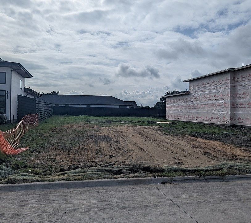 1st image of 3905 Longhorn Rd
