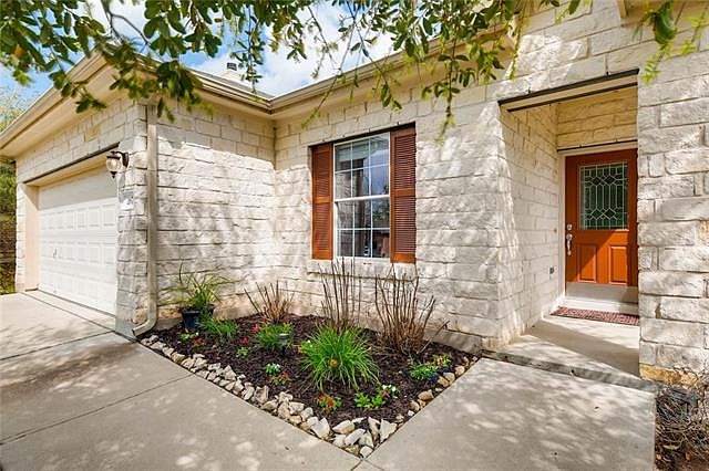 1st image of 267 Dark Horse Ln