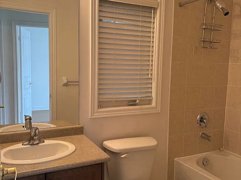140 Foxwood Rd — Photo 15