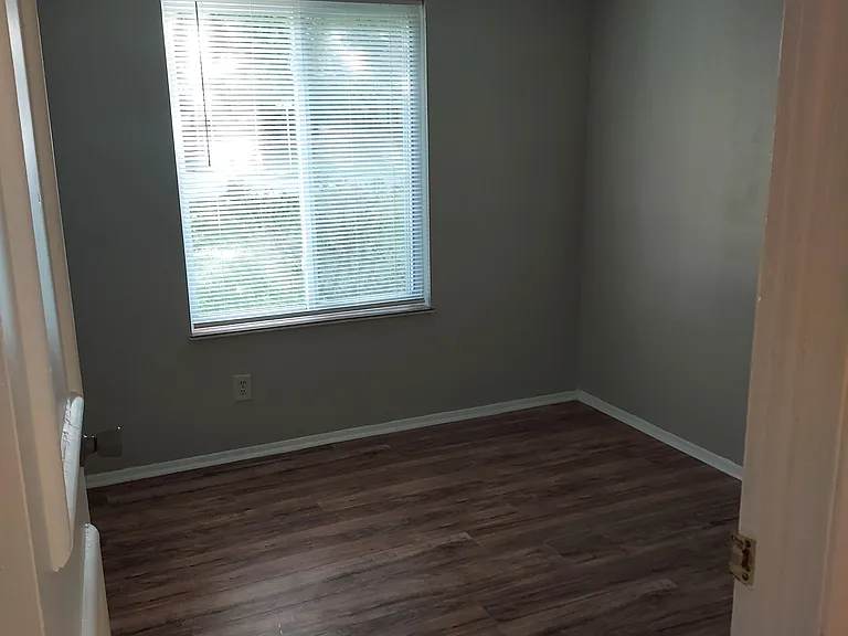 7836 Ivy Hollow Dr — Photo 7