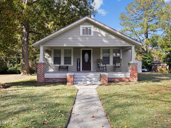 604 College Street, Vanceboro, NC 28586