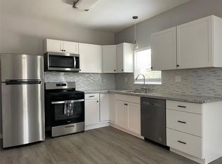 1701 40th St, Galveston, TX 77550