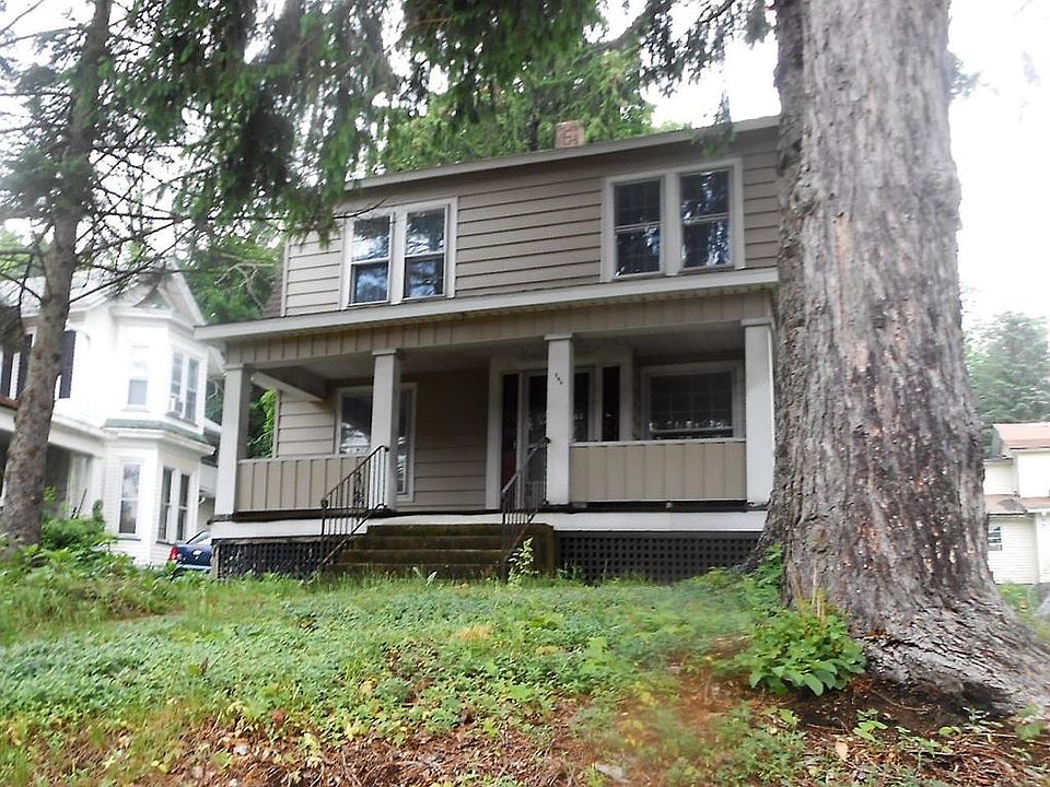1st image of 571 Lord St