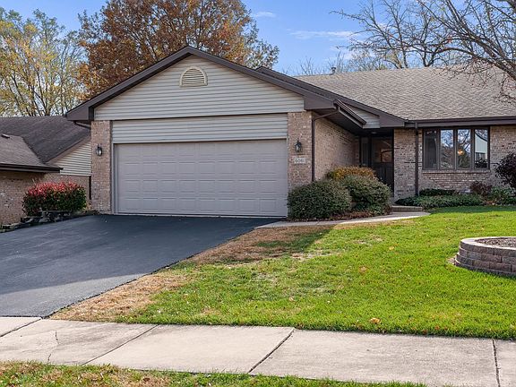 2nd image of 6061 Carriage Green Way