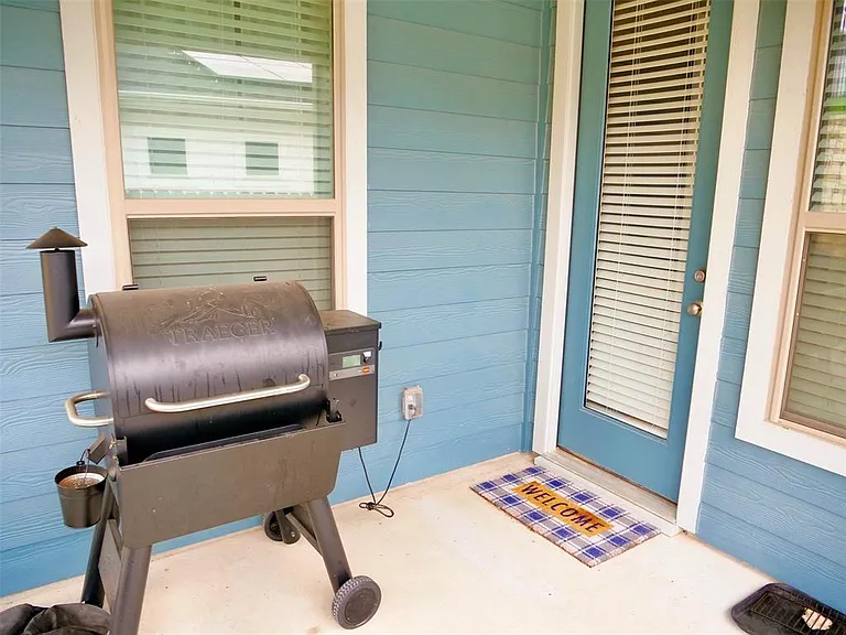 9621 Evening Canopy Dr — Photo 35