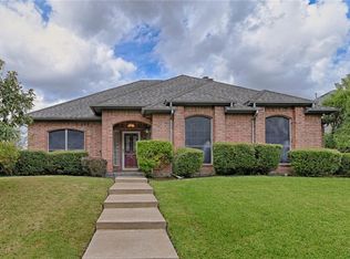 7 Arabian Ct, Mansfield, TX 76063