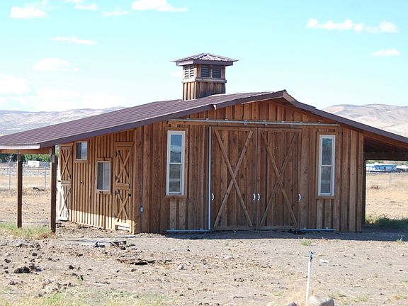 4th image of 5612 Road 10 NW