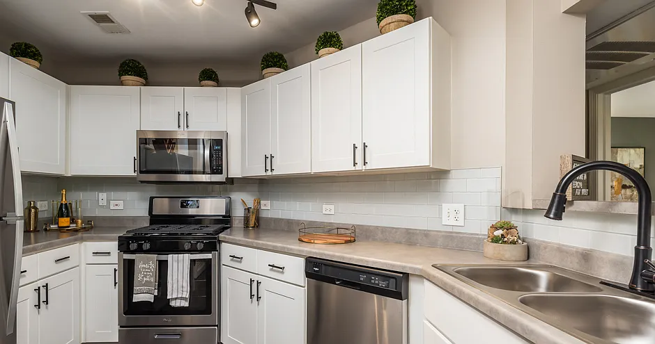 Legacy at Fox Valley Apartments — Photo 1