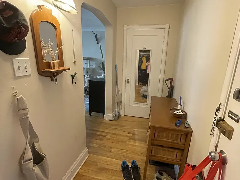 600 Laurier Ave W #28 — Photo 4