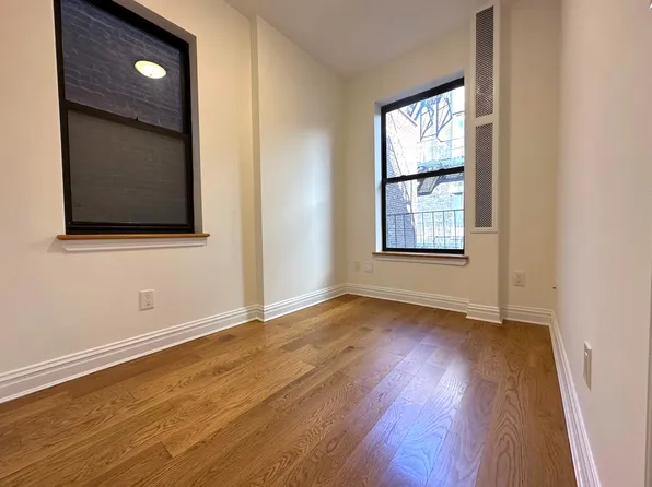 147 East 90th Street image 7 of 9