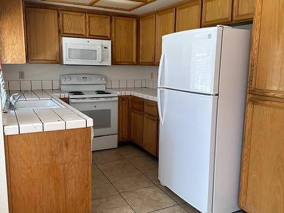 4th image of 5251 Country Forge Ln