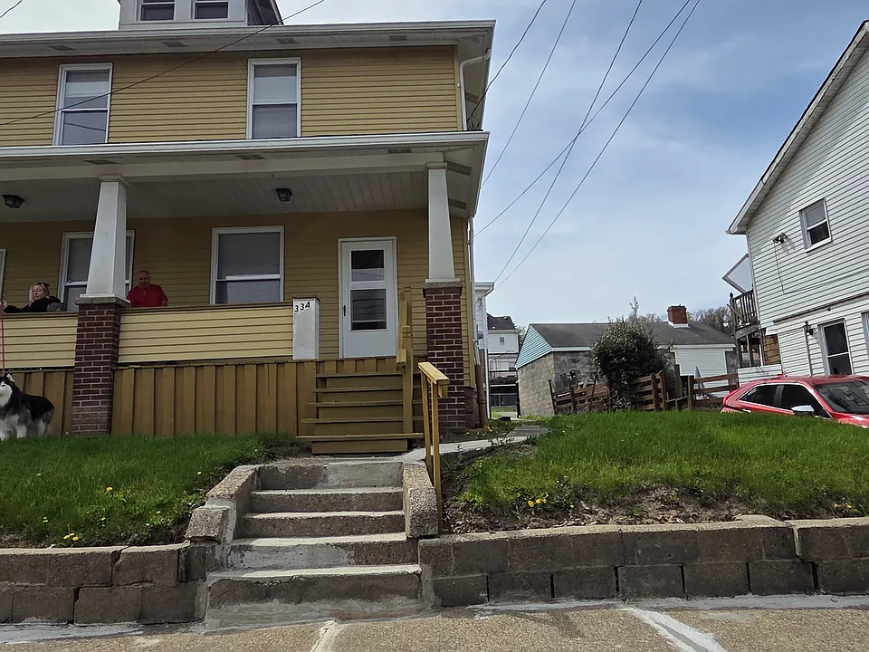 334 Isabella Ave