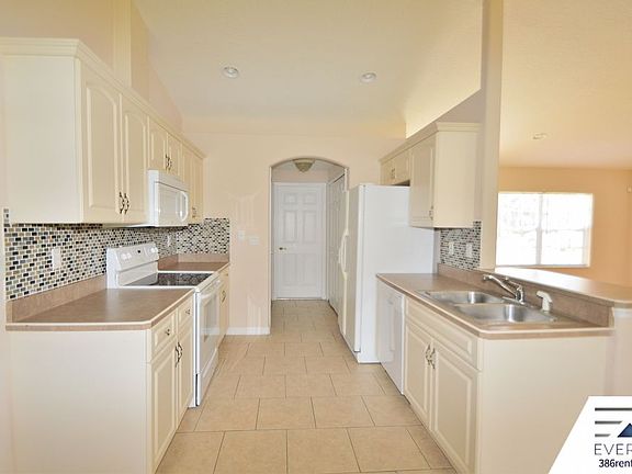 5th image of 118 Bayside Dr