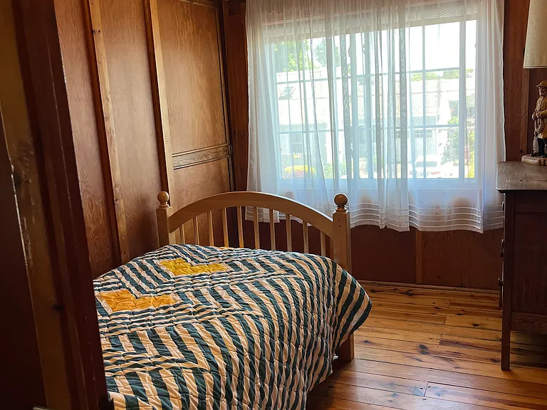 24 Ocean Ave — Photo 10
