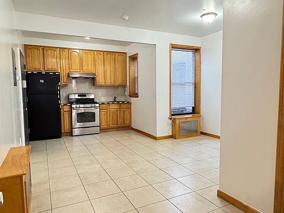 5th image of 4611 6th Ave #2F
