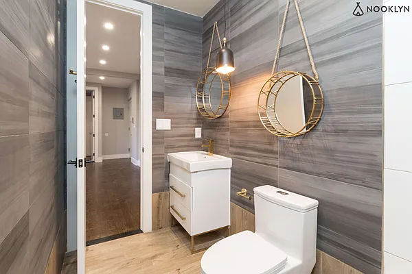 Rented by Nooklyn NYC LLC | media 8