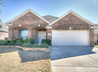 628 Bareback Ln, Fort Worth, TX 76131