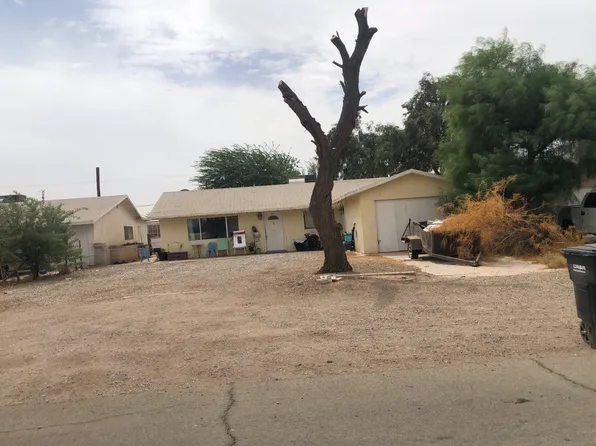 1831 W Park St, Seeley, CA 92273