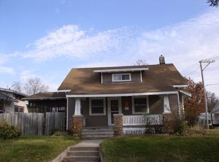 2049 D St SW, Cedar Rapids, IA 52404