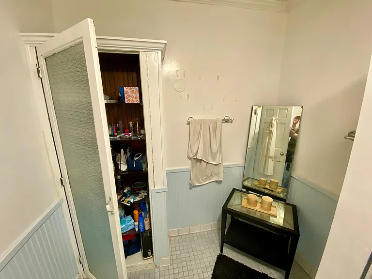 1258 N Kedzie Ave #2 — Photo 8