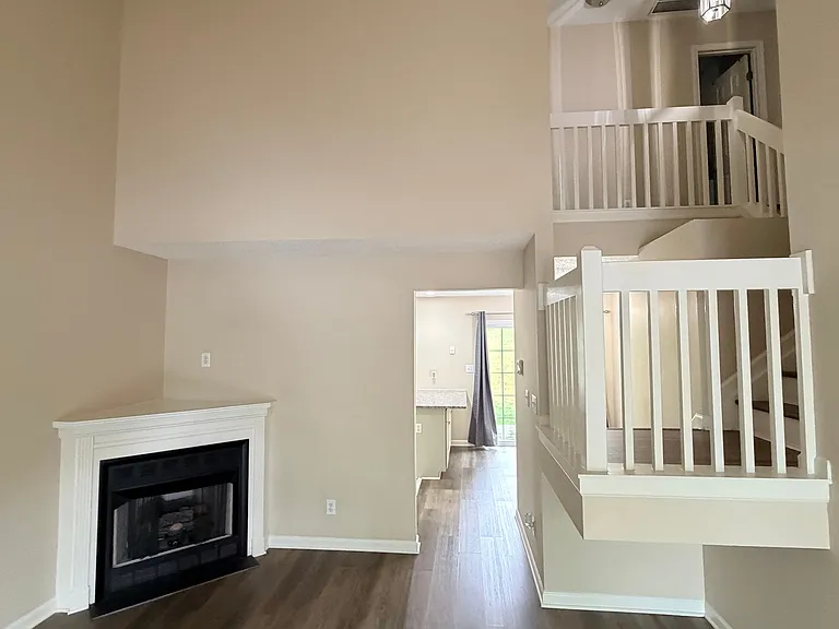 210 Bridford Downs Dr — Photo 9