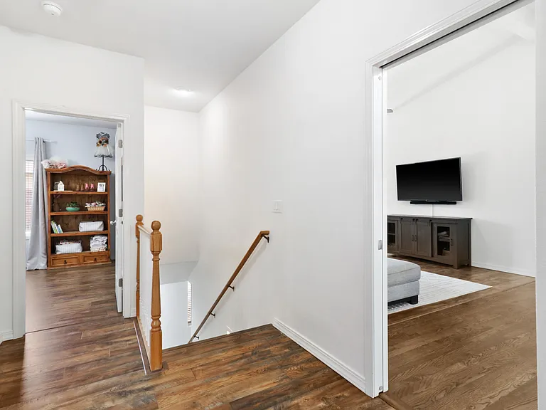 695 W Riodosa Dr — Photo 31