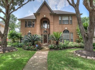 13822 Viewfield Ct, Houston, TX 77059