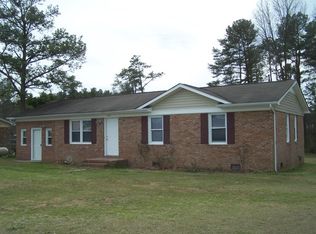 405 Green Lake Rd, Rockingham, NC 28379