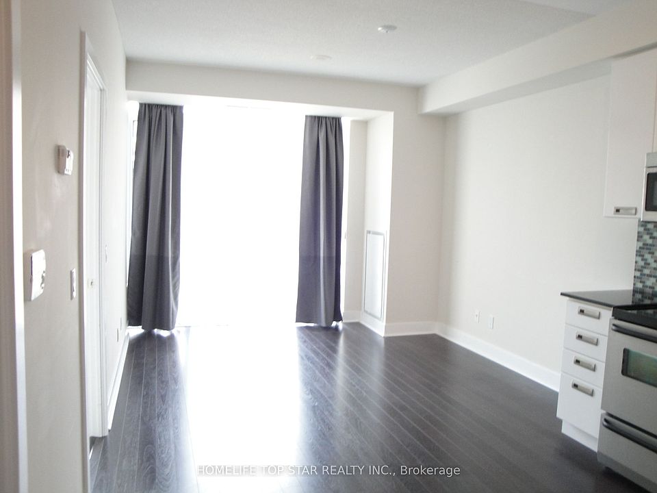 1st image of 90 Stadium Rd #411