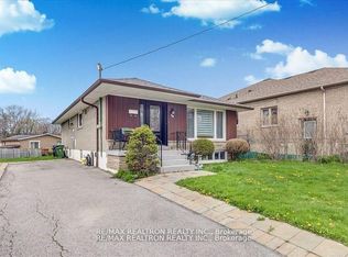 48 Bainhart Cres, Toronto, ON M1H 2R3