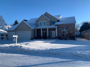 1606 S Carver Ln, Appleton, WI 54914