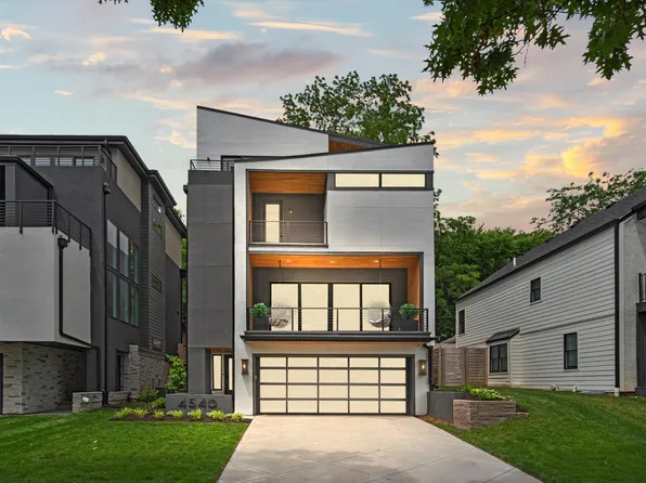 4540 Mercier St, Kansas City, MO 64111