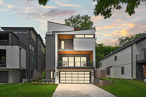 4540 Mercier St Photo 1