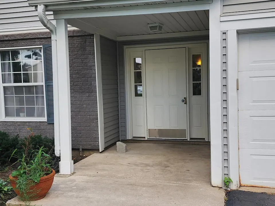 620 Mallard Ct #D1