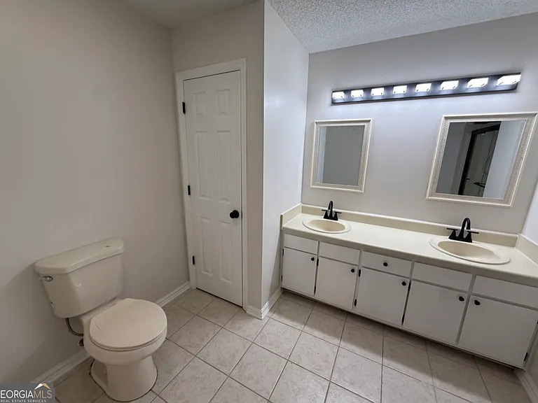 105 Mockingbird Dr — Photo 31