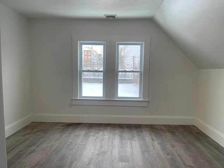 70 Arlington St #3 — Photo 9