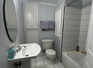 103 1/2 W Cheyenne Rd, Colorado Springs, CO 80906