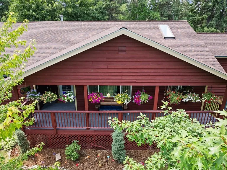 510 Pine Ave — Photo 1