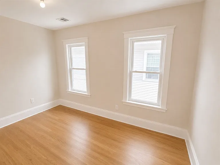 9 Bradford Ave #2 — Photo 6