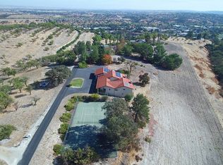 84 Tierra Vista Ln, Paso Robles, CA 93446