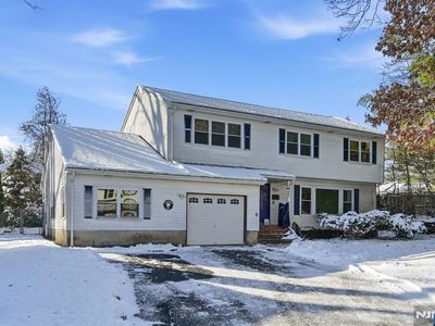 23 John St, Emerson, NJ, 07630