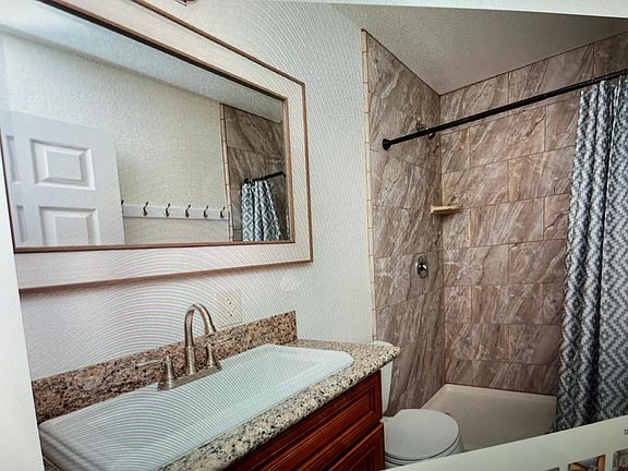 4th image of 1330 E San Bruno Ave #102