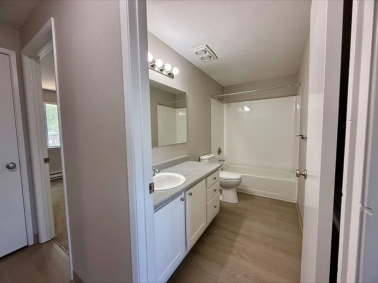 The Gardens Apartments — Photo 17