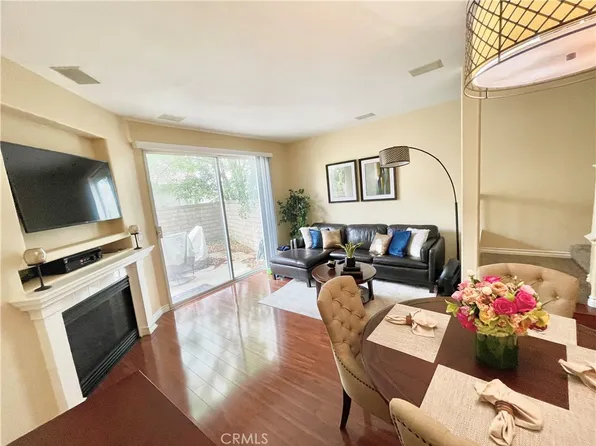 26502 Bryce Rd, Santa Clarita, CA 91354